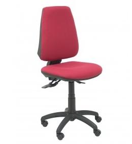 SILLA PIQUERAS Y CRESPO ELCHE S MECANISMO SINCRO de DOBLE MANETA GRAN CONFORTABILIDAD REGULABLE EN ALTURA RUEDAS de NYLON ASIENTO Y RESPALDO TAPIZADO BALI GRANATE